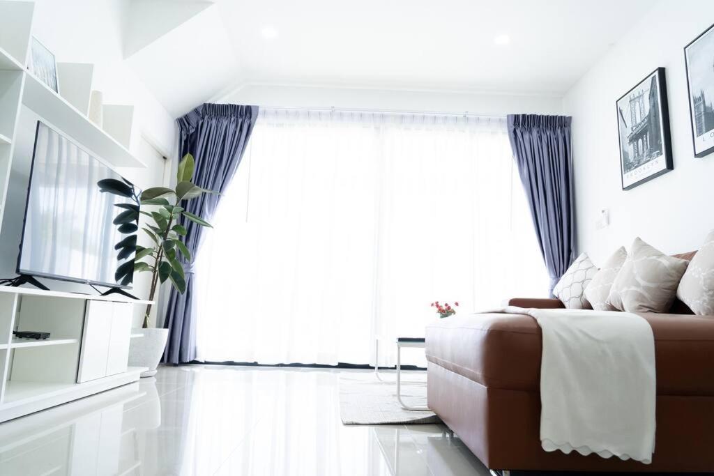 Villa Maia House L 3br 3ba L Naiyang Beach L Hkt Airport *