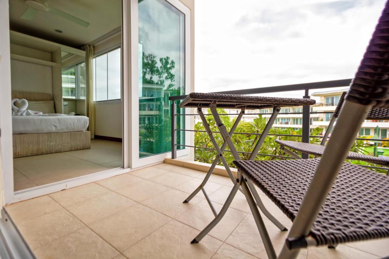 Hill Side Karon Kata Hotel