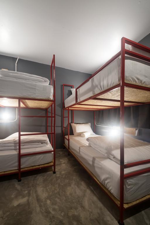 Bed Hostel Phuket