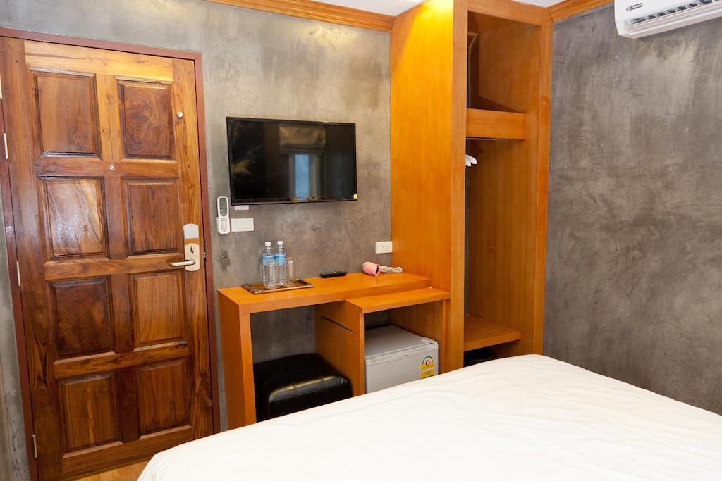 Chaphone Guest house