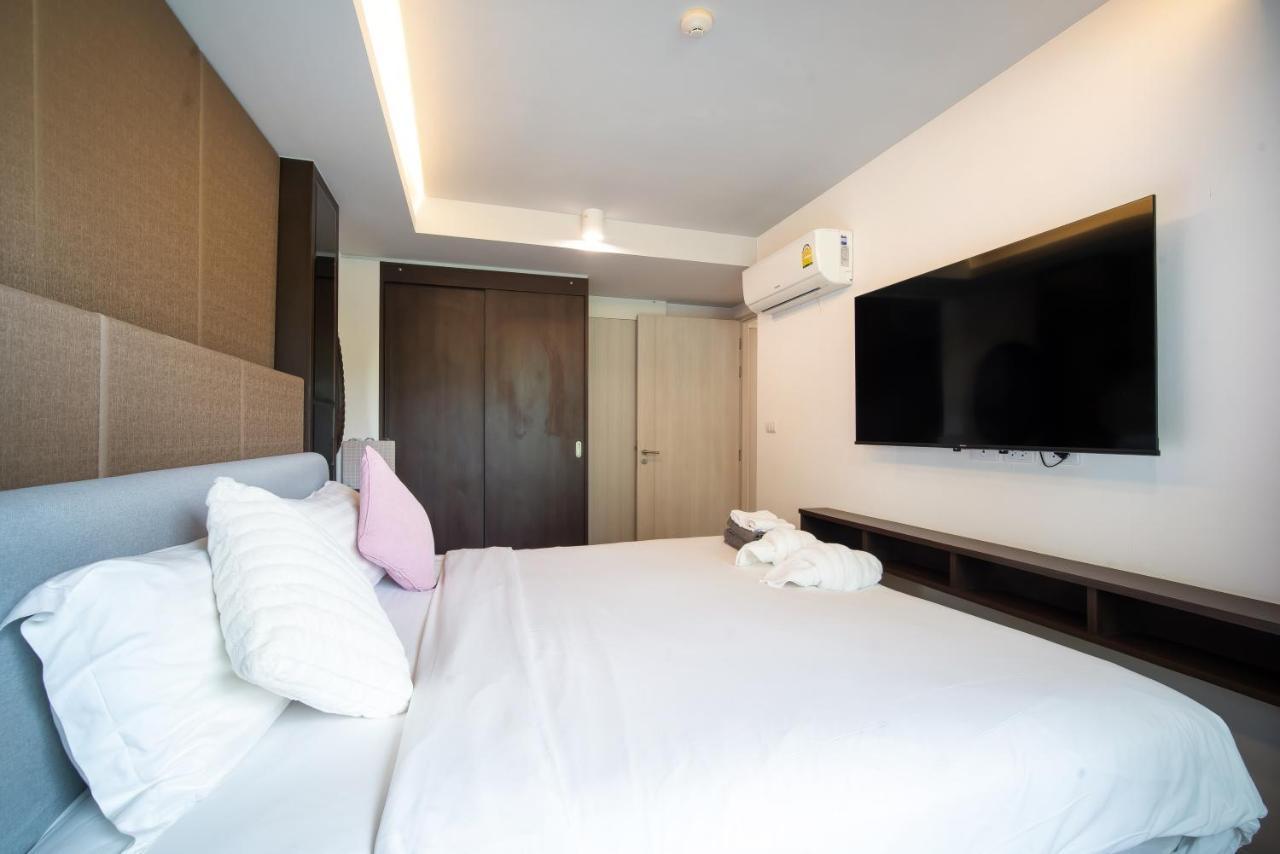 The Aristo-access Pool Surin Phuket