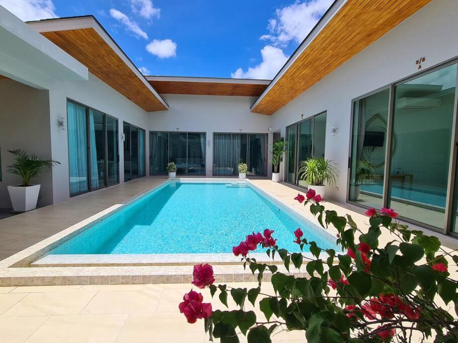 Mimosa 2, Splendid 3 Bedroom Master Ensuite