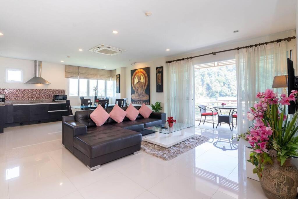 Private Rooftop Pool - Penthouse Phuket