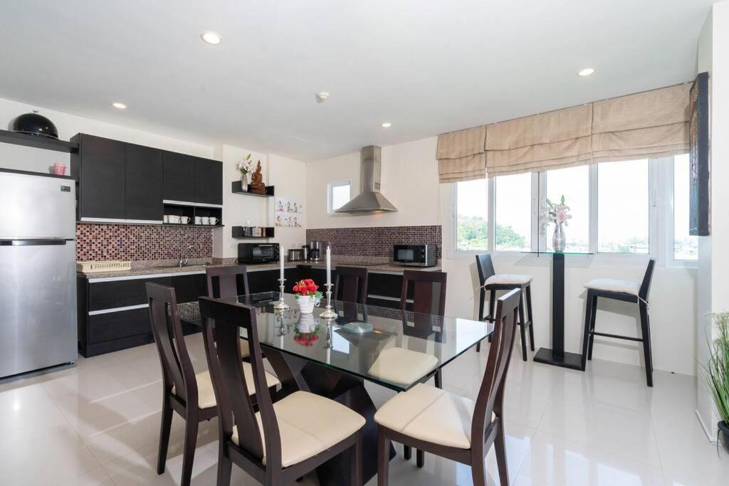 Apartment Private Rooftop Pool - Penthouse Phuket