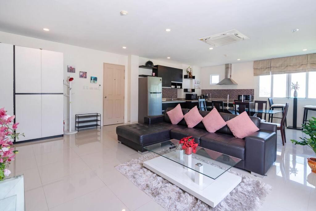 Private Rooftop Pool - Penthouse * Phuket