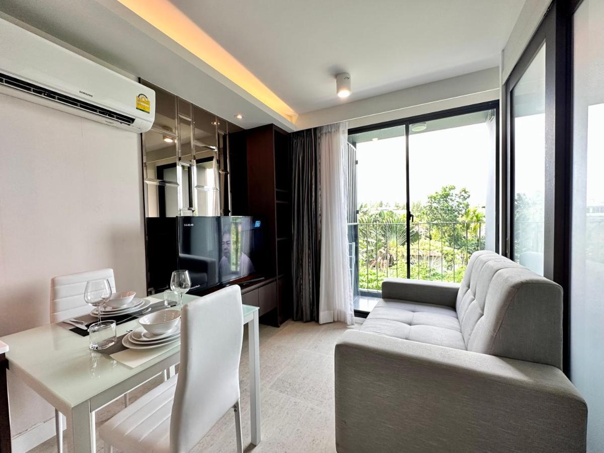 Aristo Surin J16 Phuket