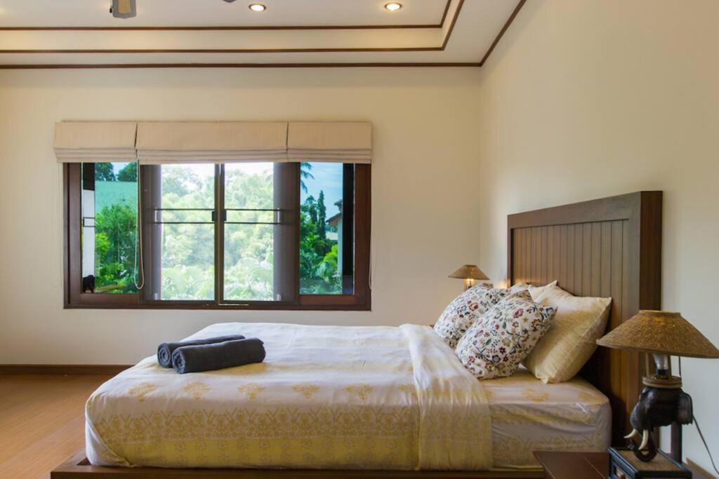 Spacious With Private Garden By Capitalpro Holiday home *