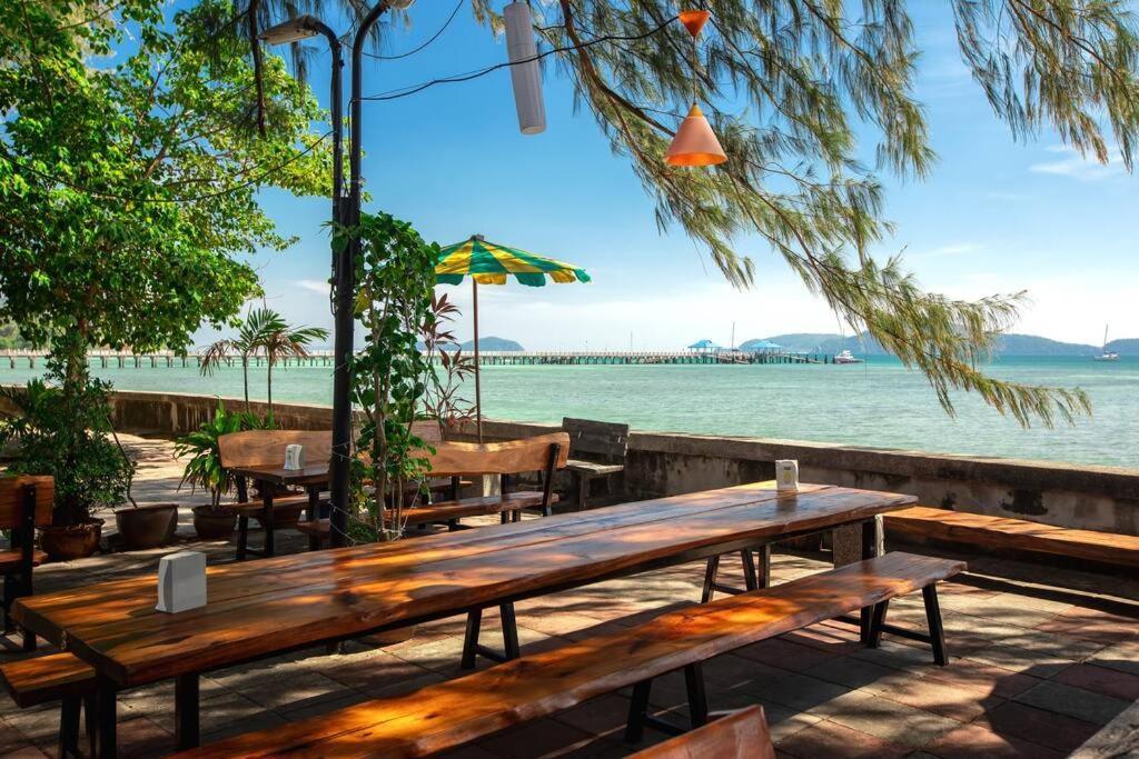 Spacious With Private Garden By Capitalpro Holiday home Phuket