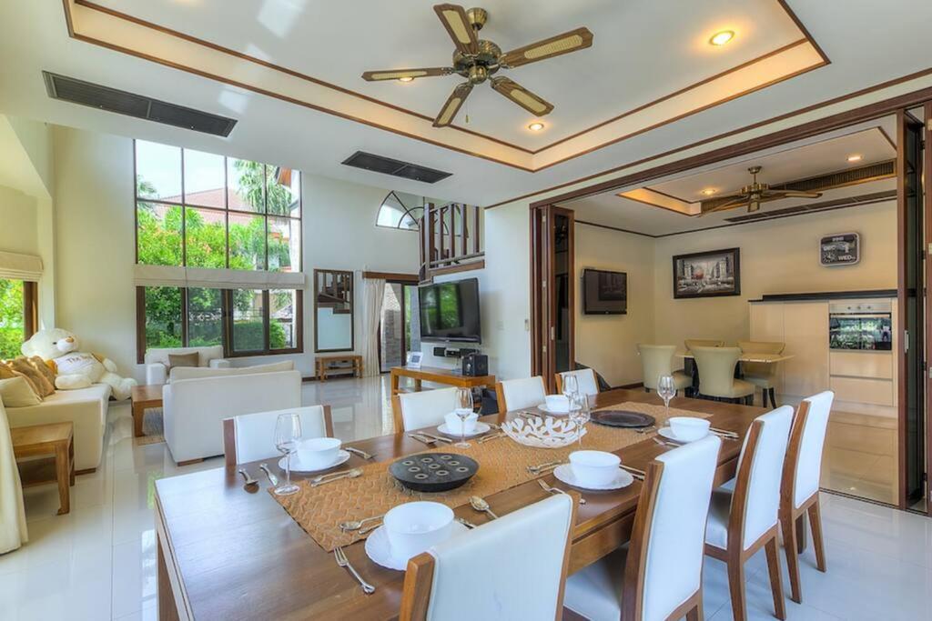 Spacious With Private Garden By Capitalpro *