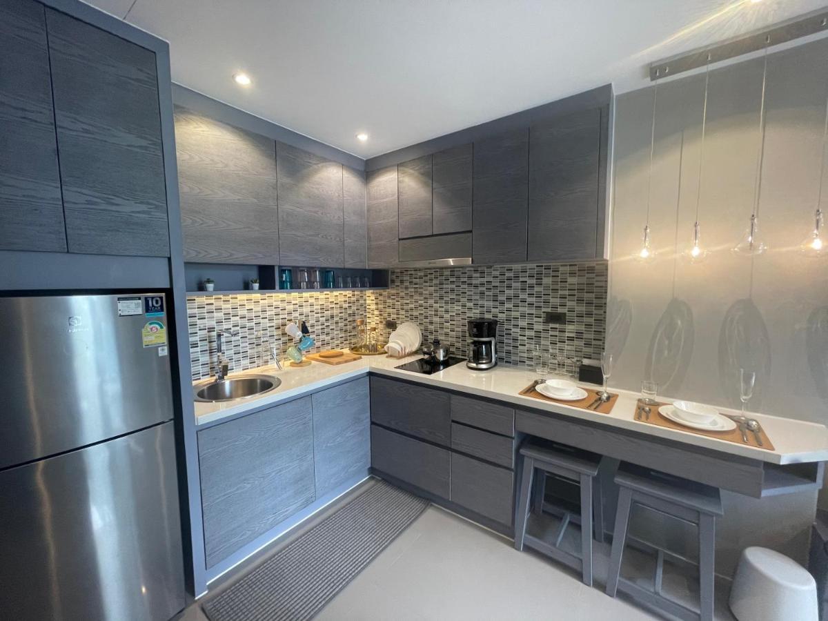 Luxury At Gate Kamala Apartment *