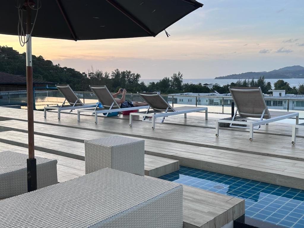 Aristo Surin J16 Apartment