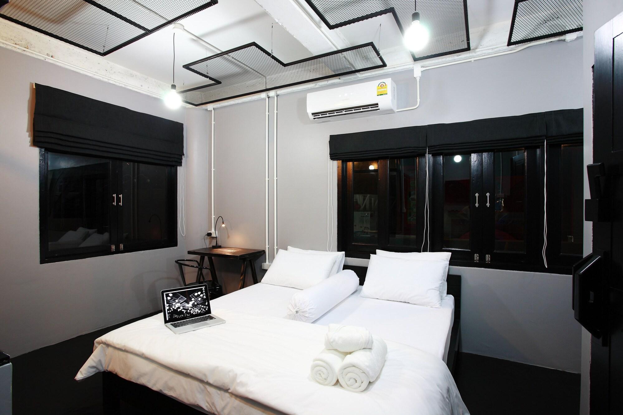 Meroom 3*