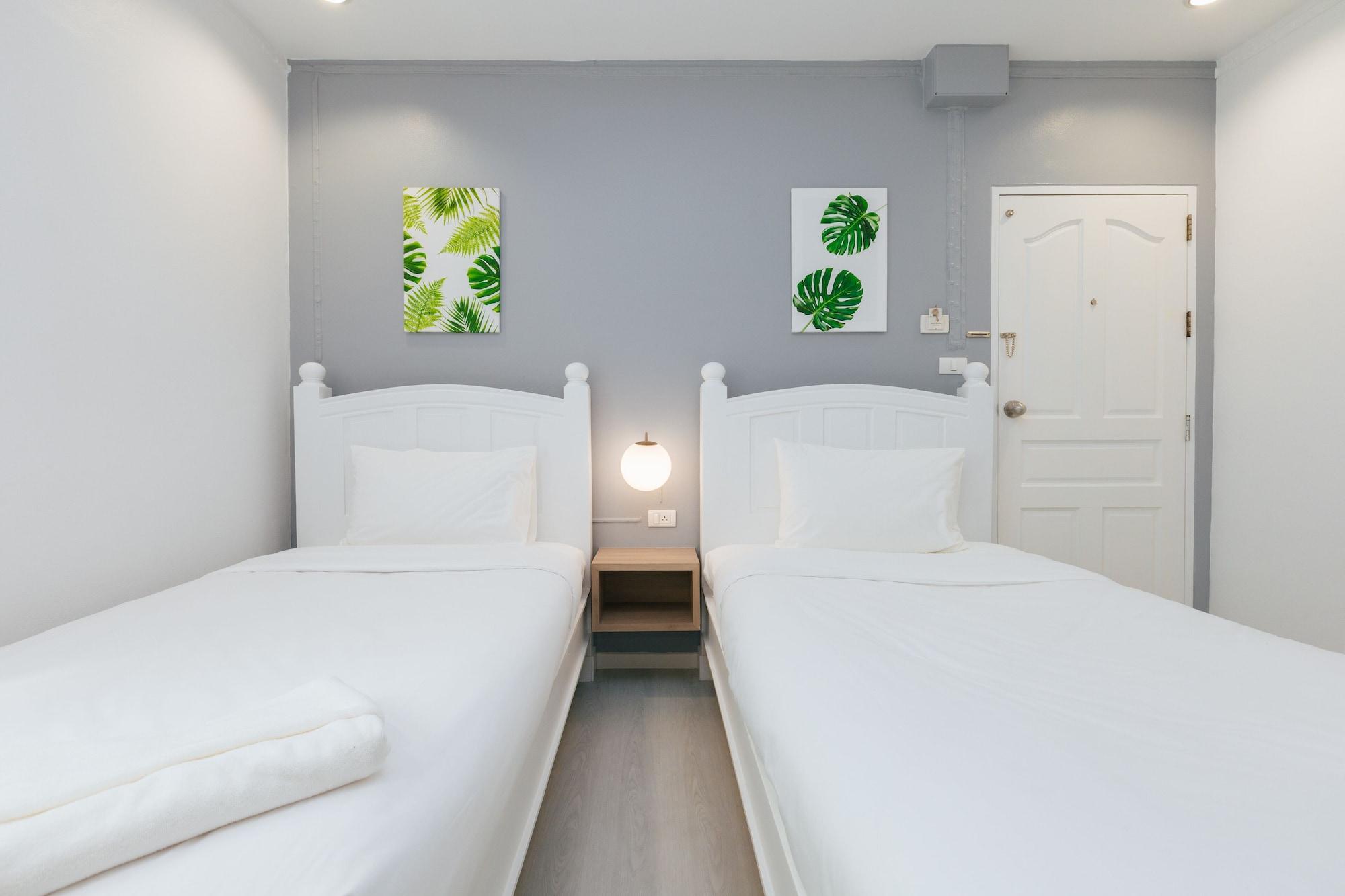 Baan Sutra Guest house Phuket