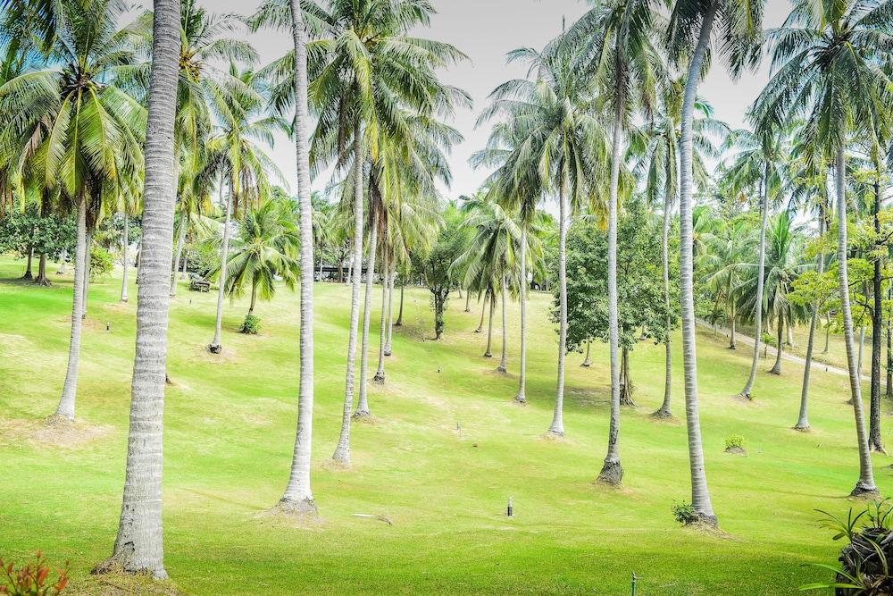 Hotel Banraya And Phuket