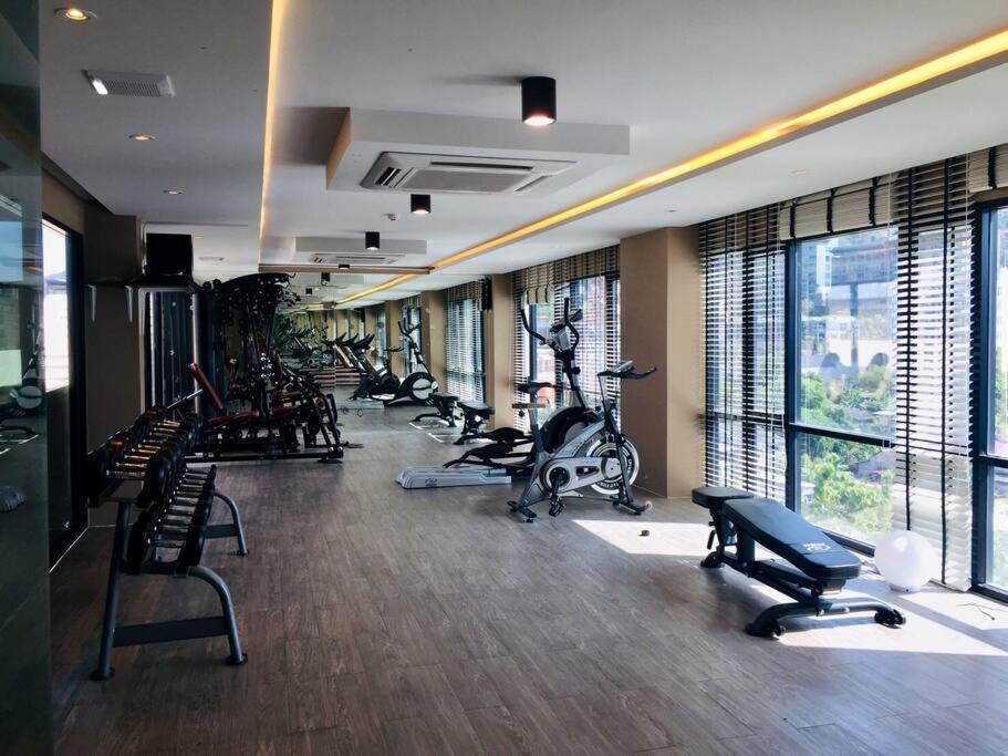 Apartment Aristo Surin M18 *