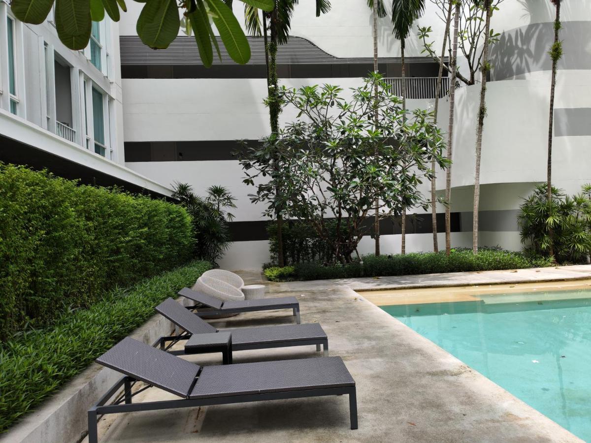 2 Floor - The Base Downtown Next To Shopping Mall Apartment Phuket