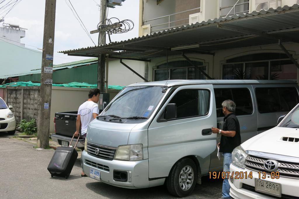 Ekkamon * Phuket