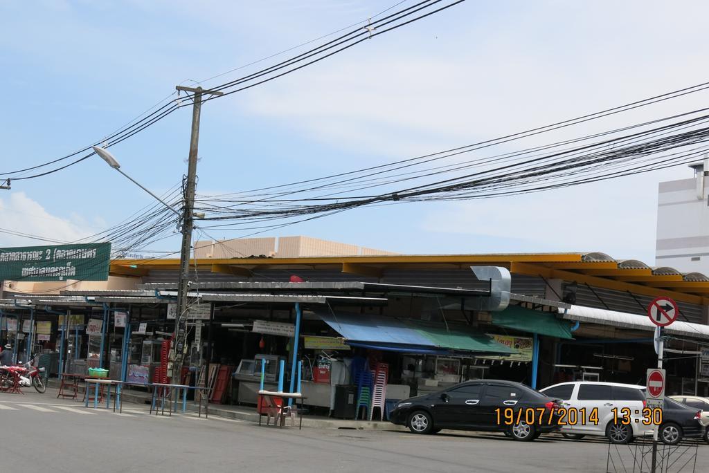 Ekkamon * Phuket