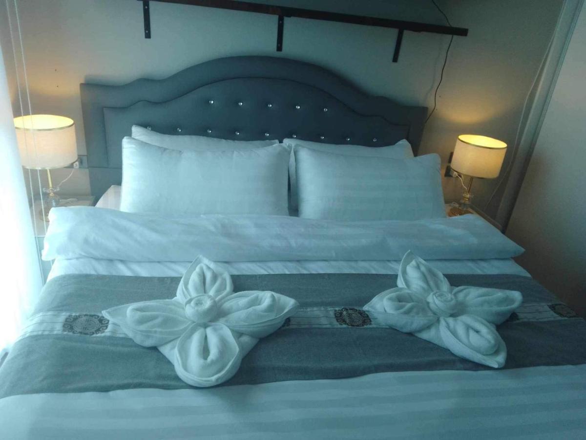 Comfy 2-king Bed - 3 Min To Rawai Beach At The Titile V Condo's