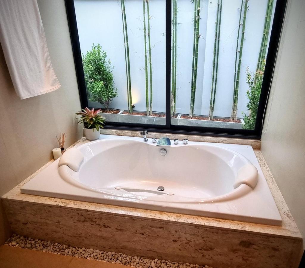 Horizon Vista Pool Family Retreat Bangtao * Phuket