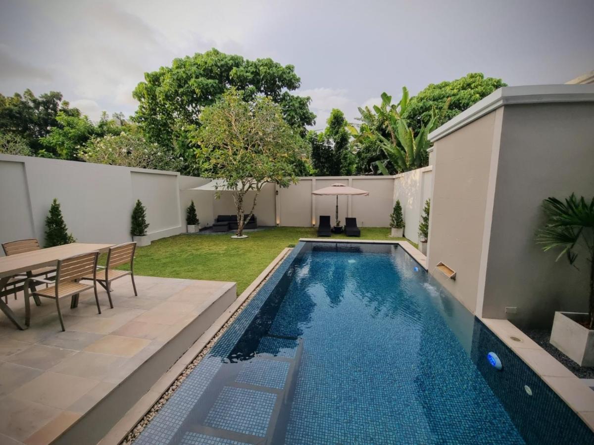 Horizon Vista Pool Family Retreat Bangtao Villa
