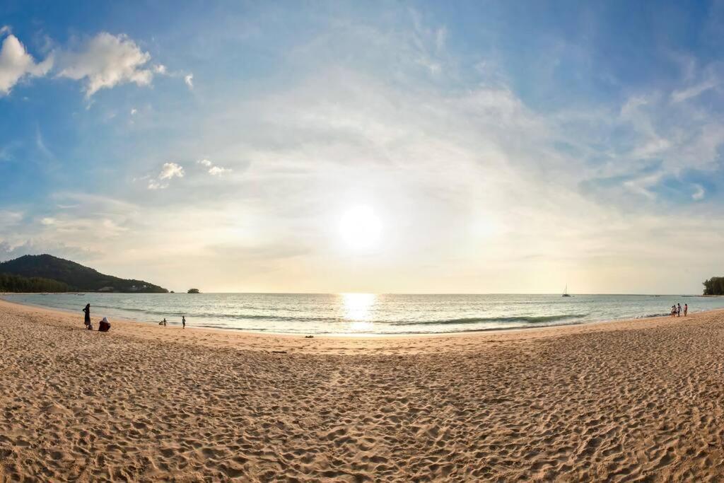 Apartment B705 1br On Nai Yang *