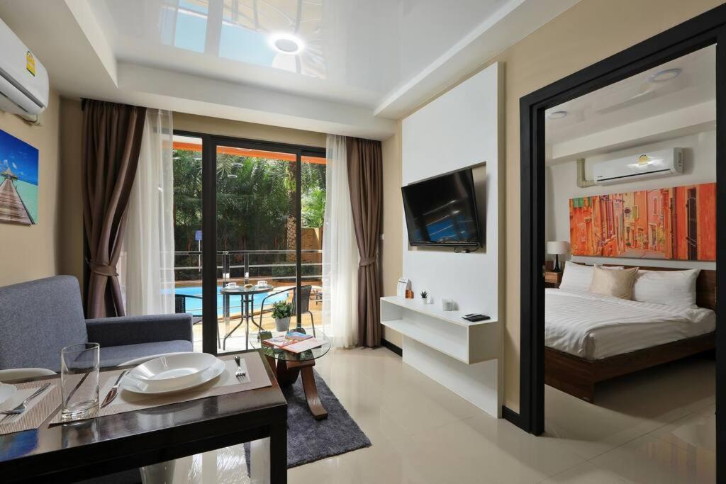 A1103 1br Maikhao In Mbc Phuket