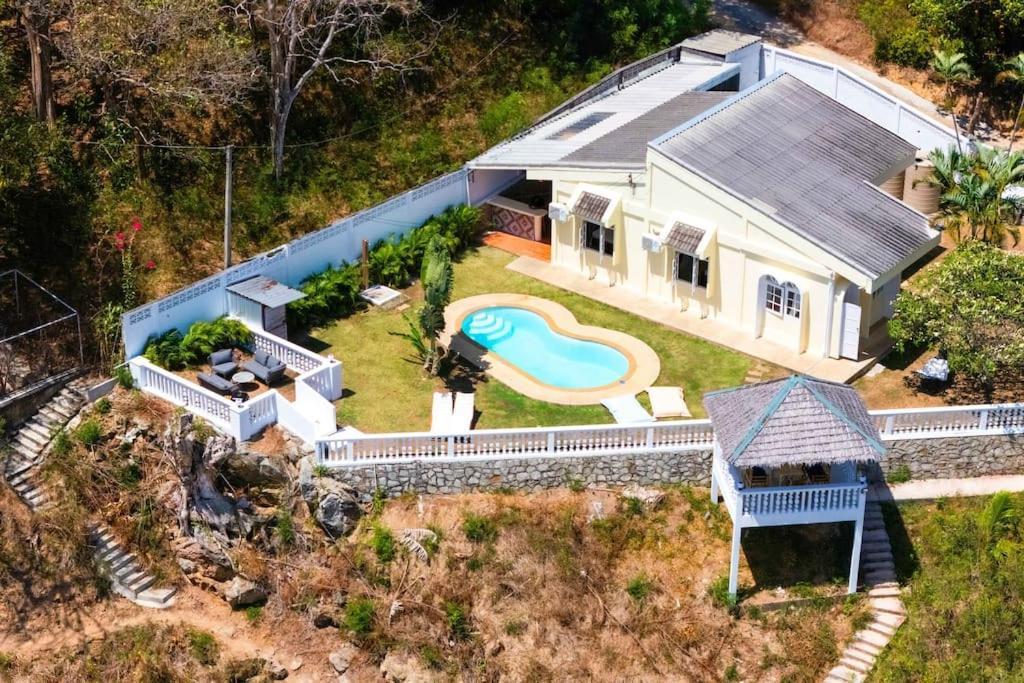 The House Rawai Holiday home