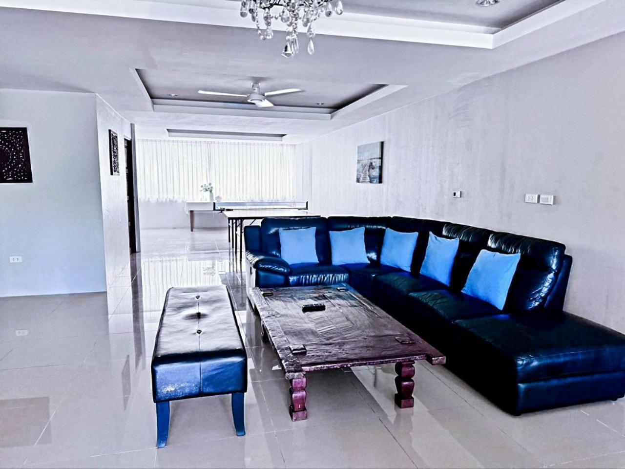 Ferienhaus 4 Bedrooms & Bathroom For Up To 12 Guests 7kms To Patong At The Fairways Golf