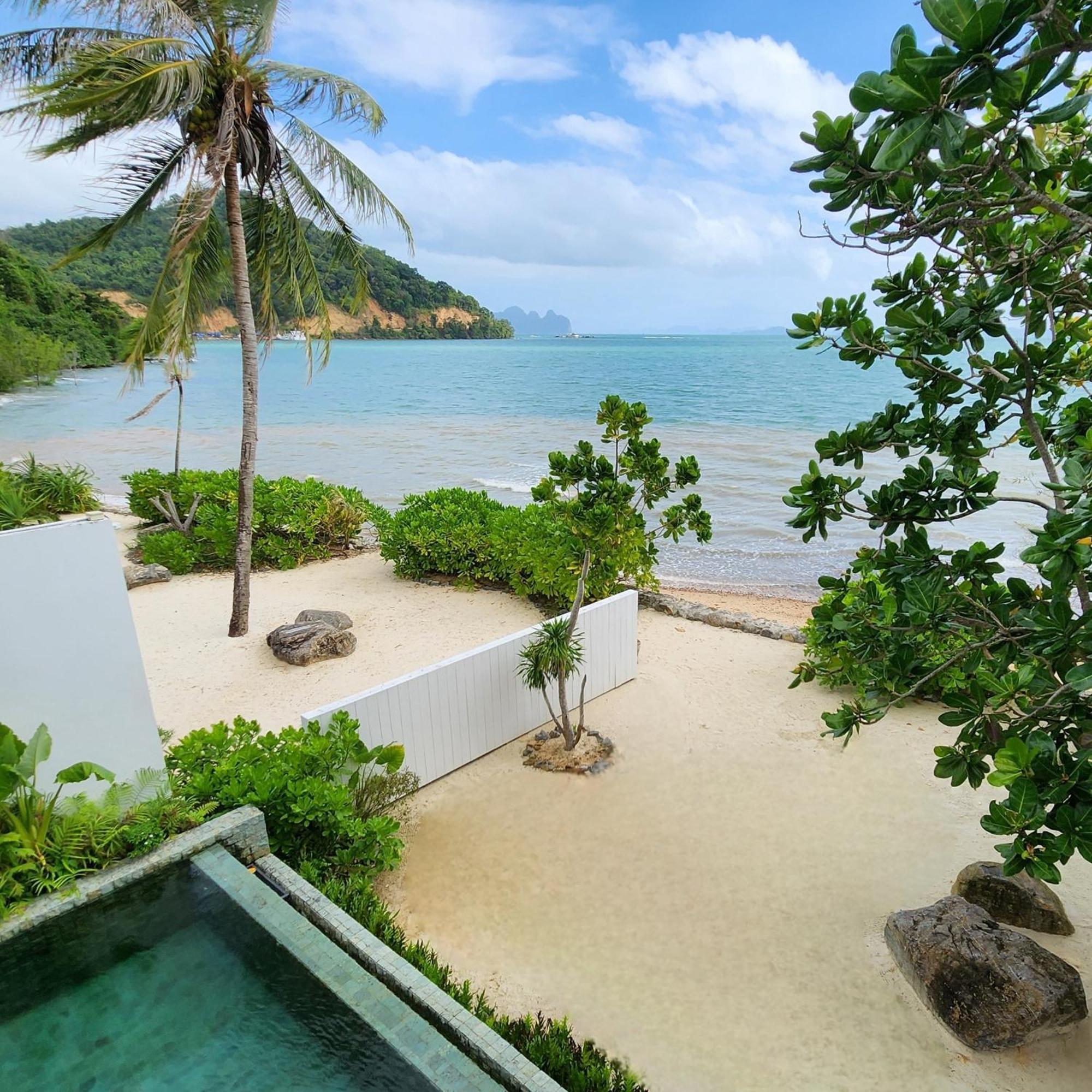 Luxury Beachfront Amana Villa 4 Bedroom At Ta-Ke Residence A Villa