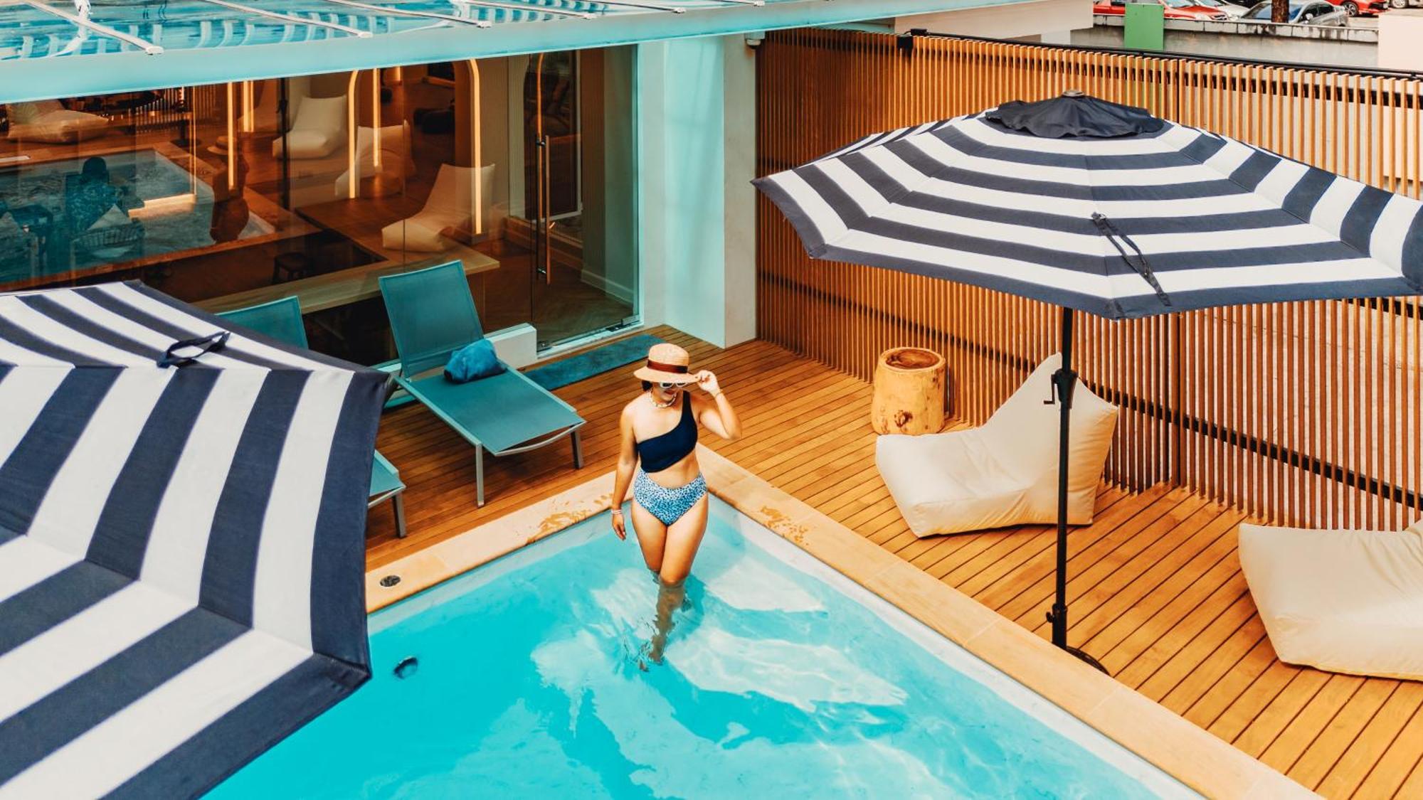 The Tint At Town - Sha Phuket