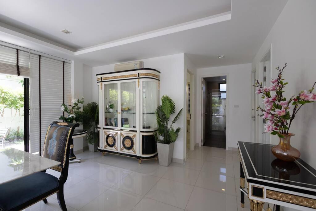 5 Bdr Pool Laguna Near Bangtao * Phuket