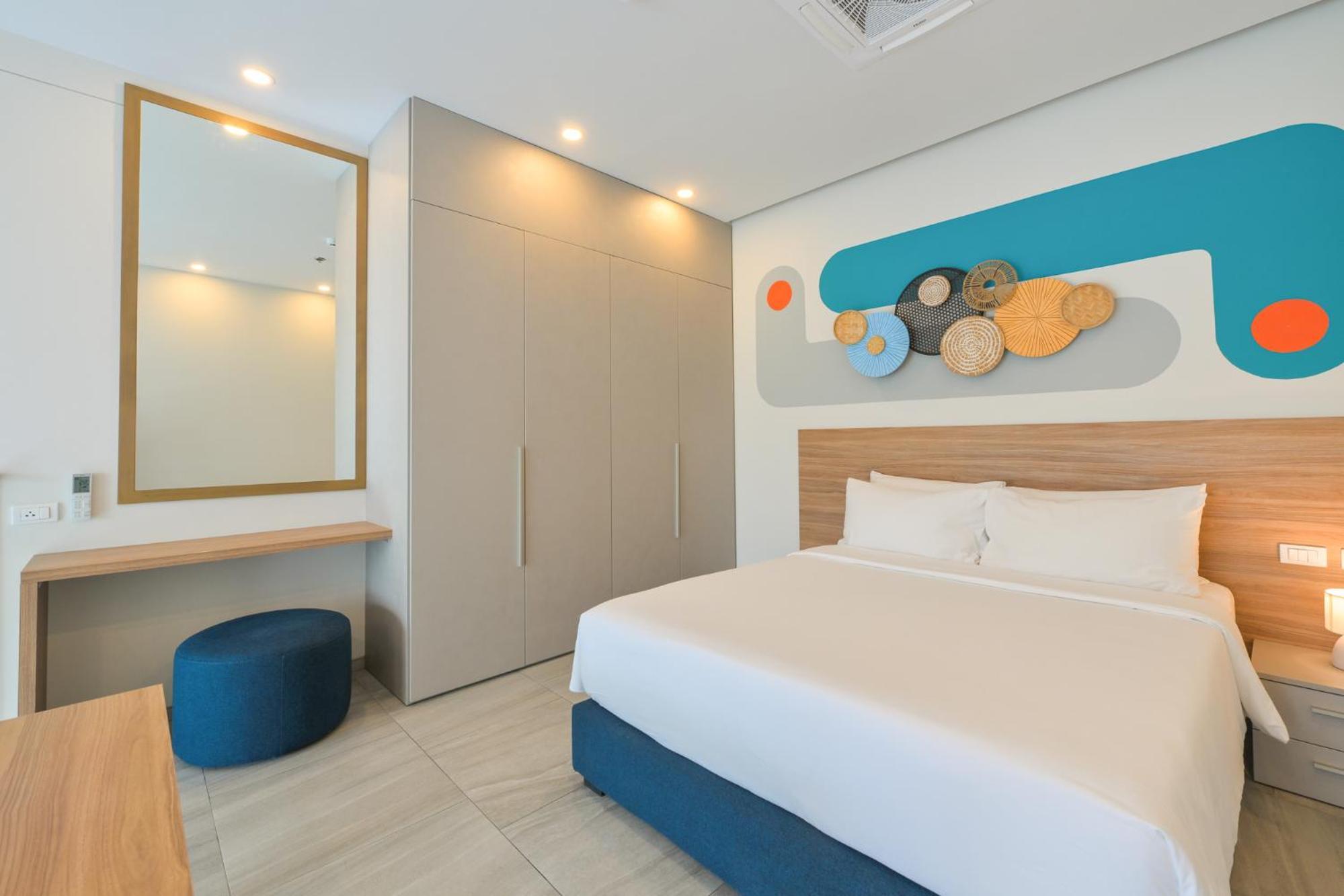 Homa Town Phuket