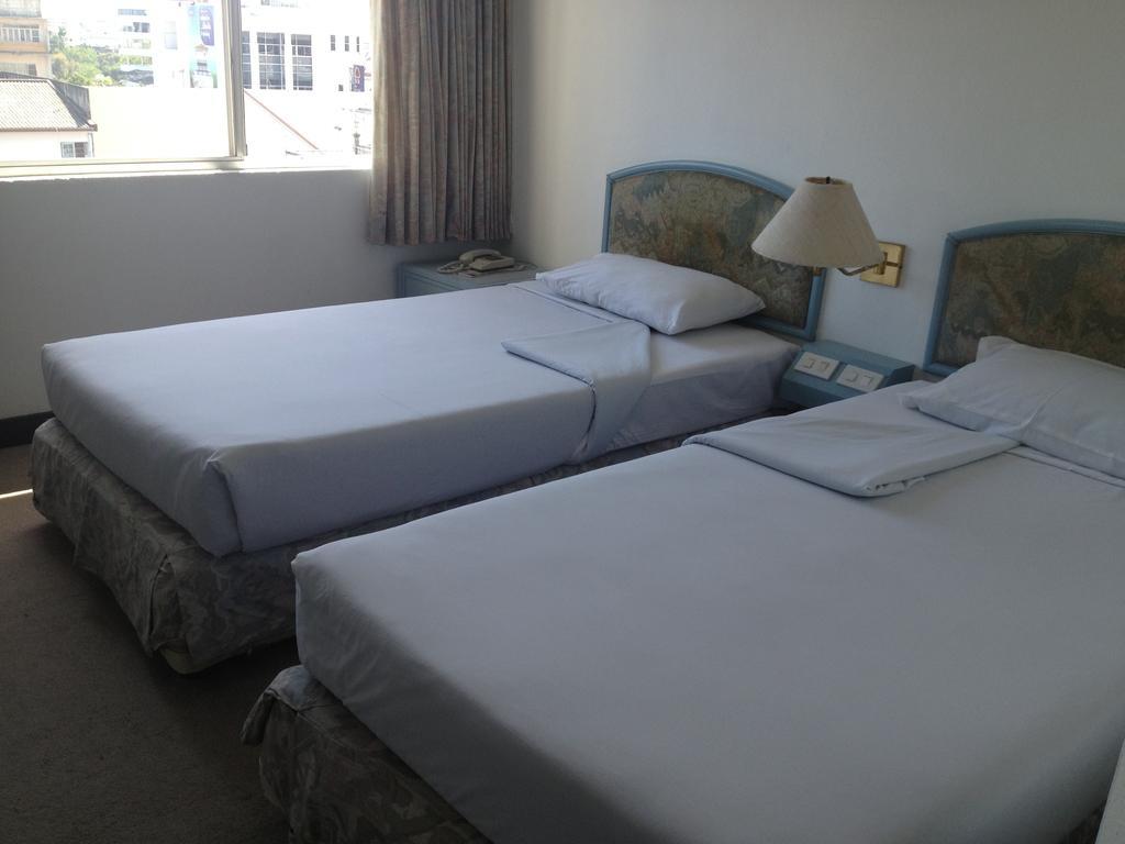 Sinthavee Phuket