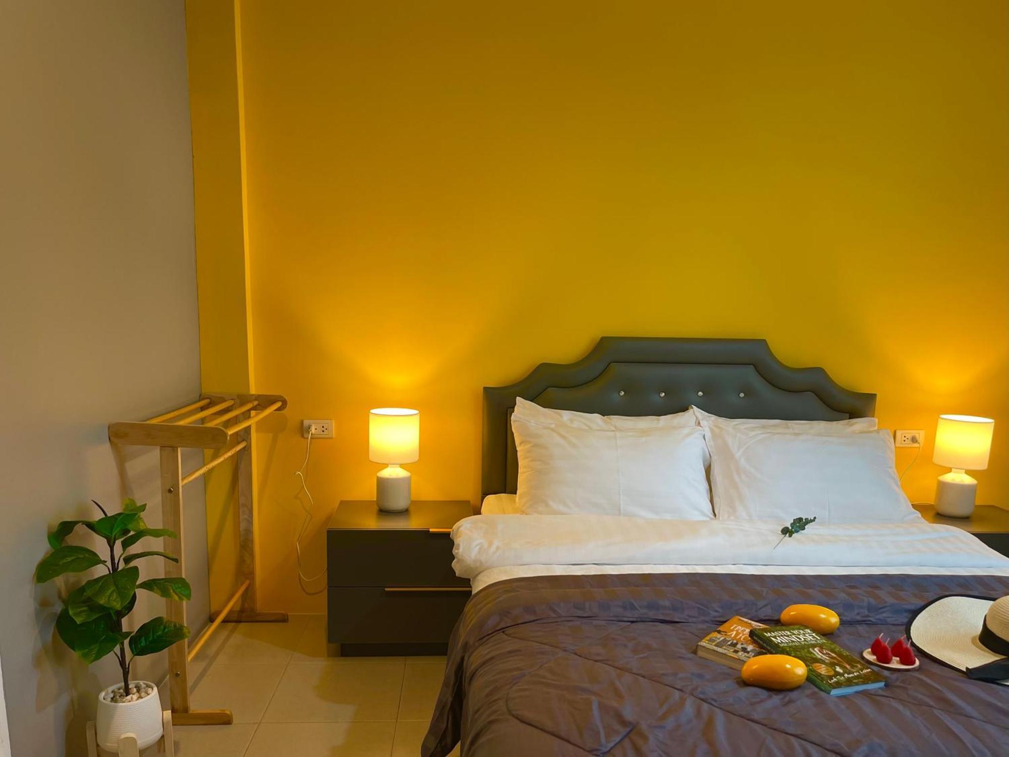 In Mango House Guest house