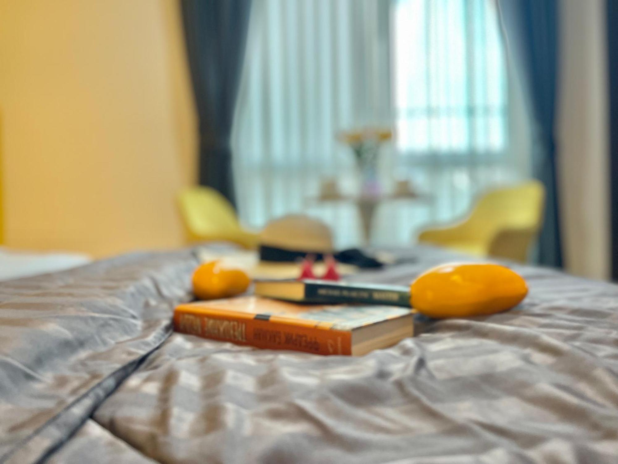 Guest house In Mango House *
