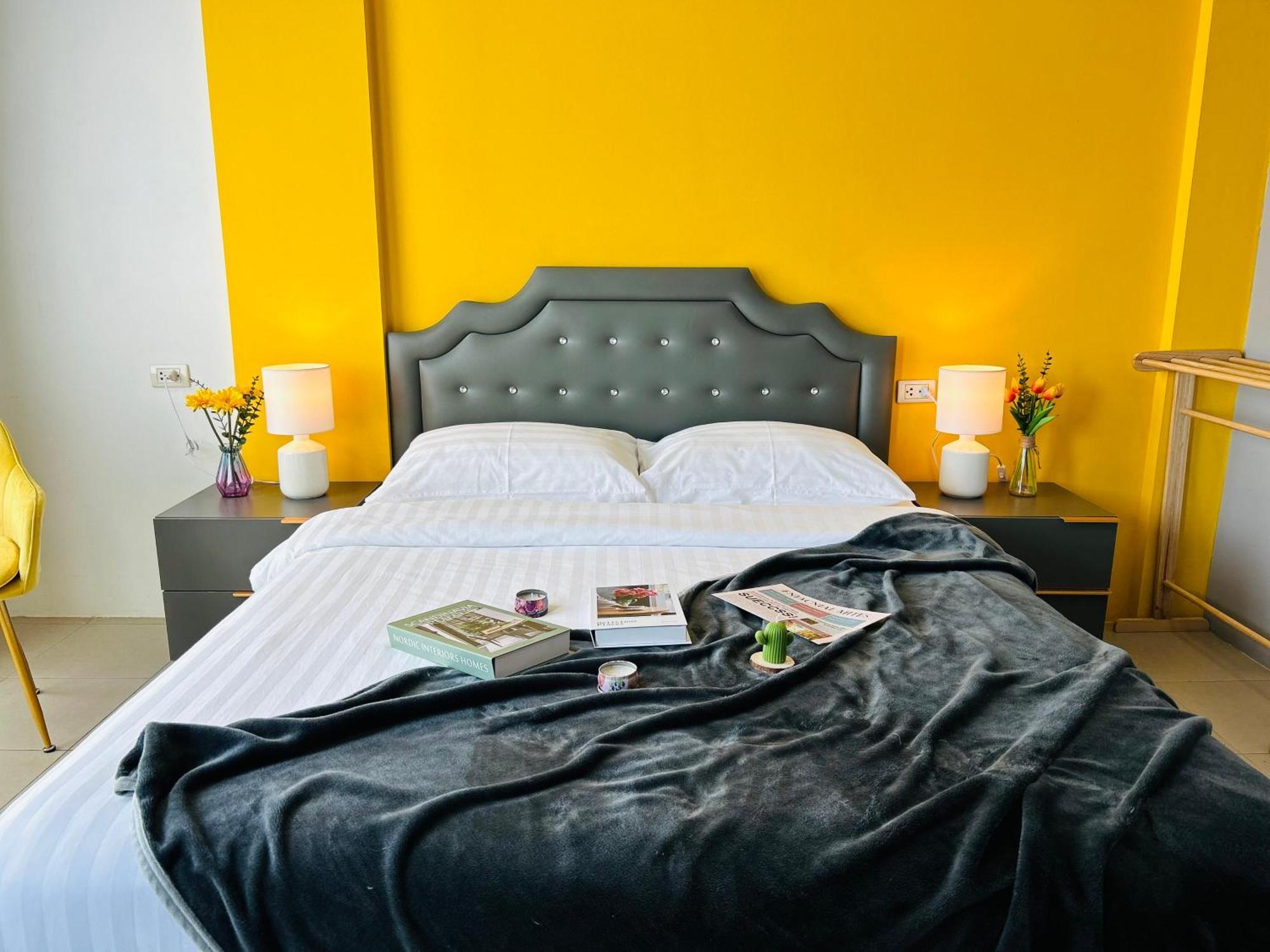 In Mango House Guest house *