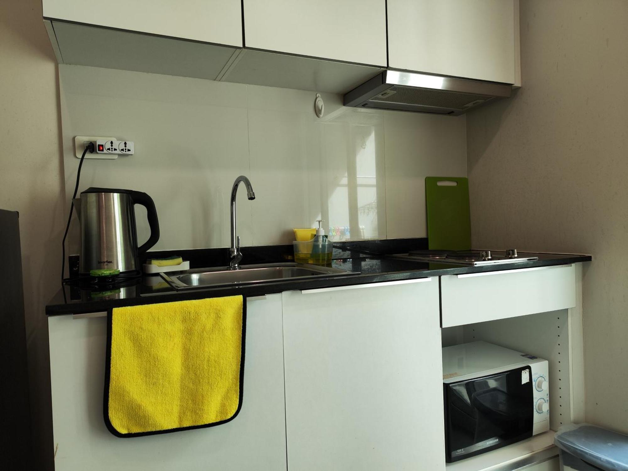 Apartment 2 Floor - The Base Downtown Next To Shopping Mall *