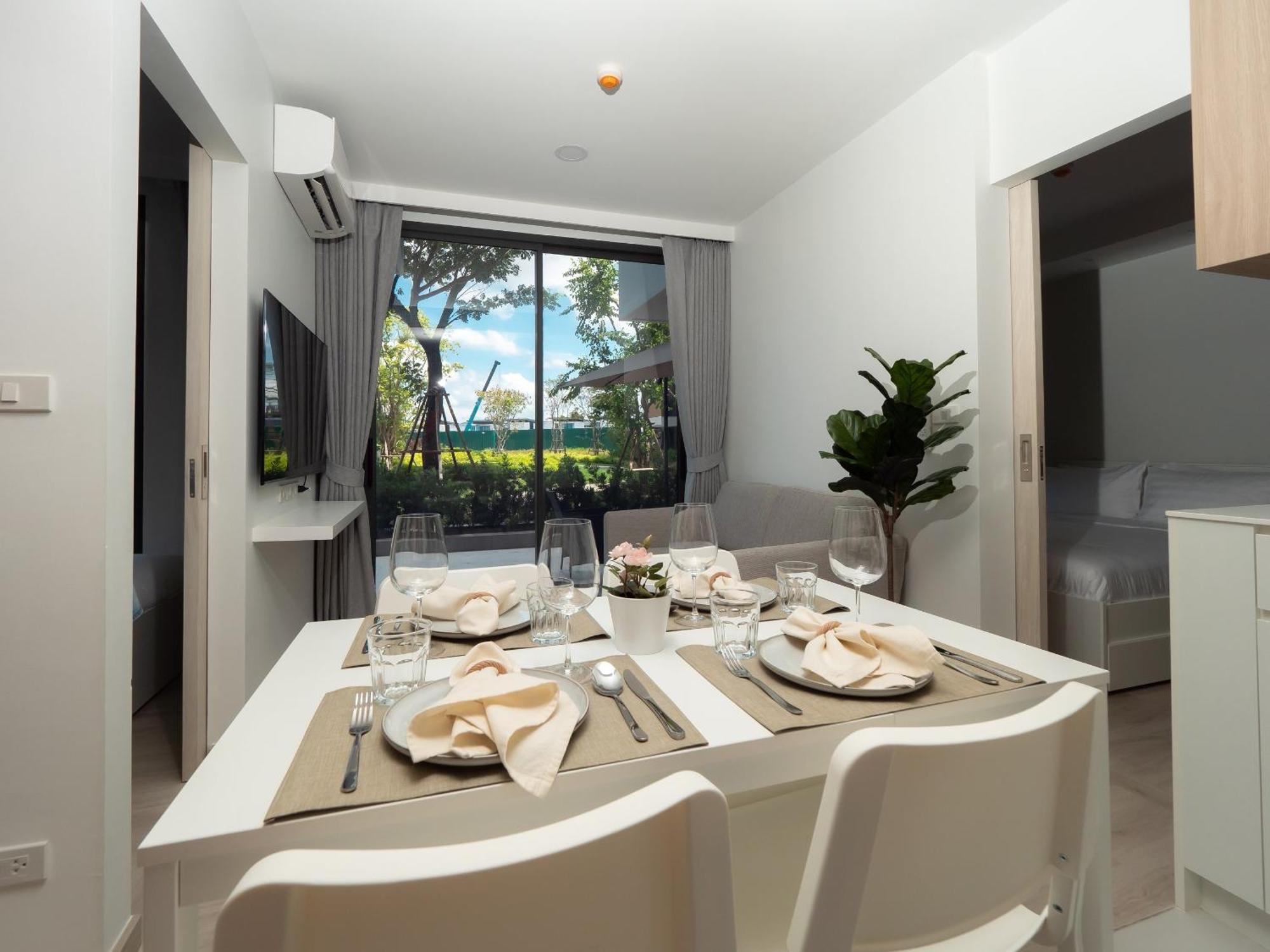 Excellent 2bd With A Patio