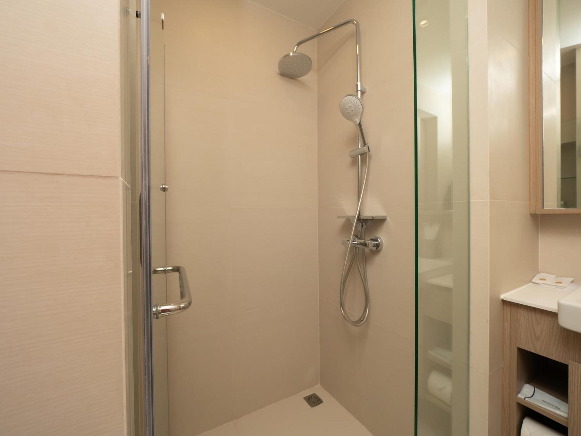 Excellent 2bd With A Patio * Phuket
