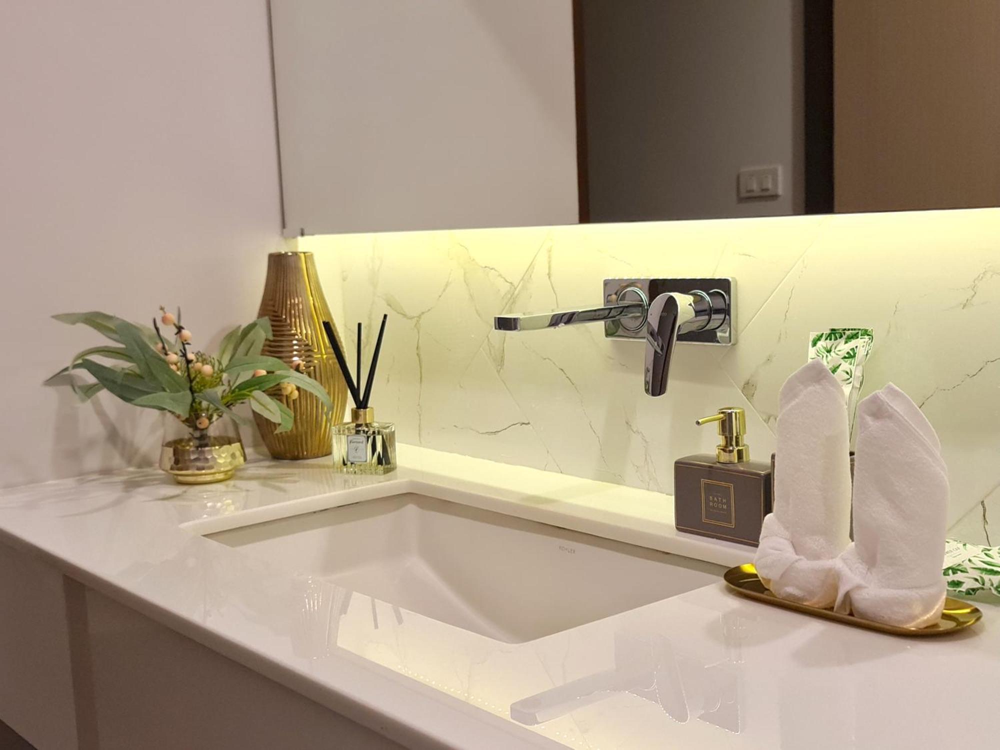 Mimosa 2, Splendid 3 Bedroom Master Ensuite Villa Phuket