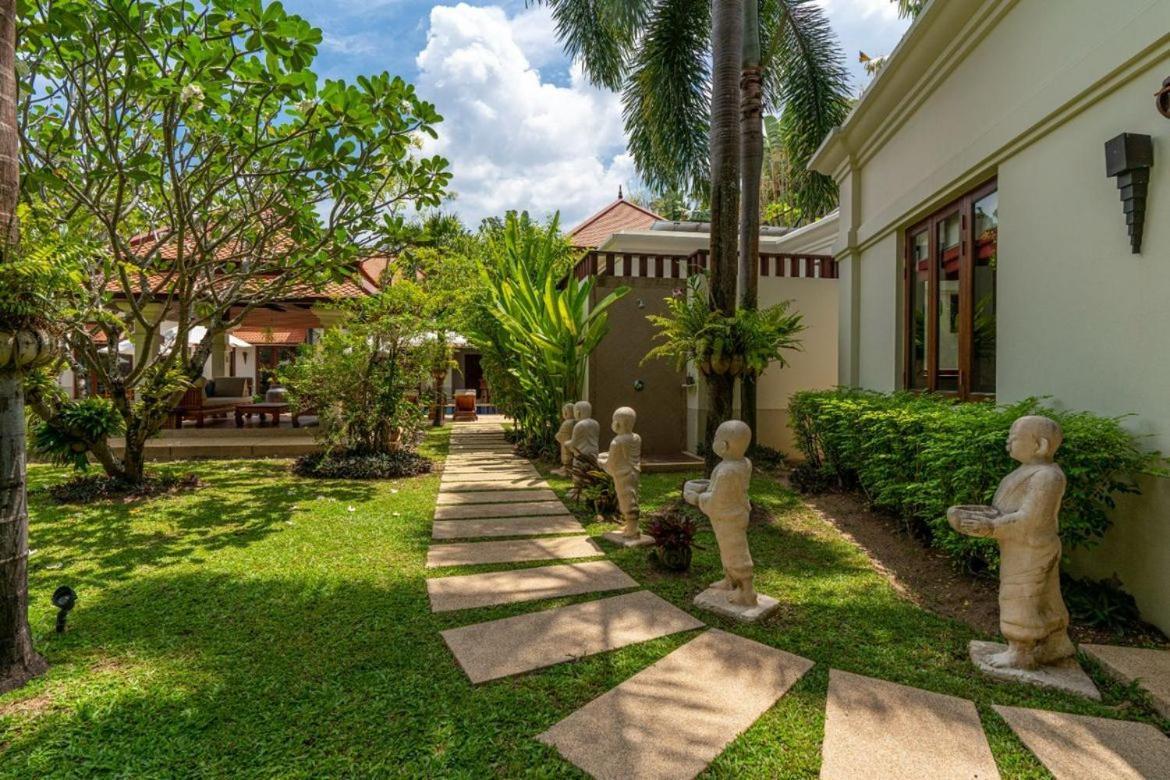 Villa Coastal Bliss