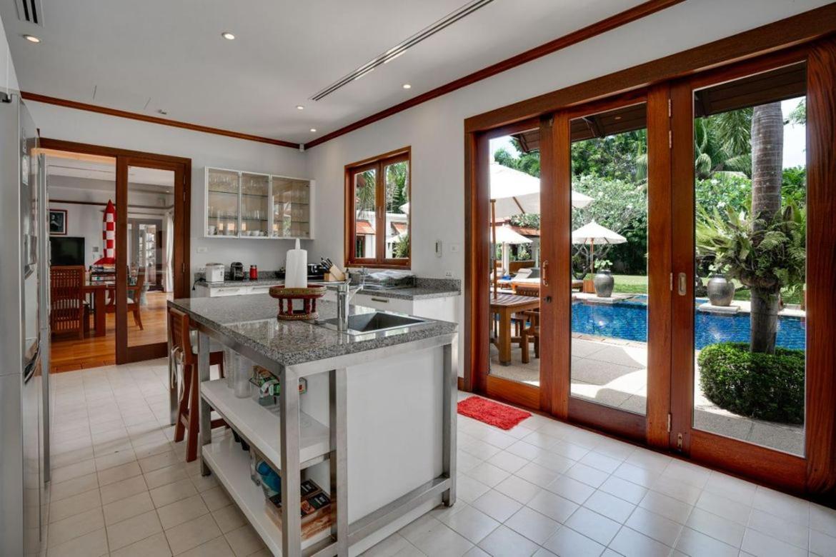 Villa Coastal Bliss Phuket