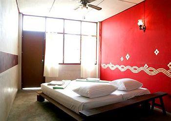 43 Hotel 2*