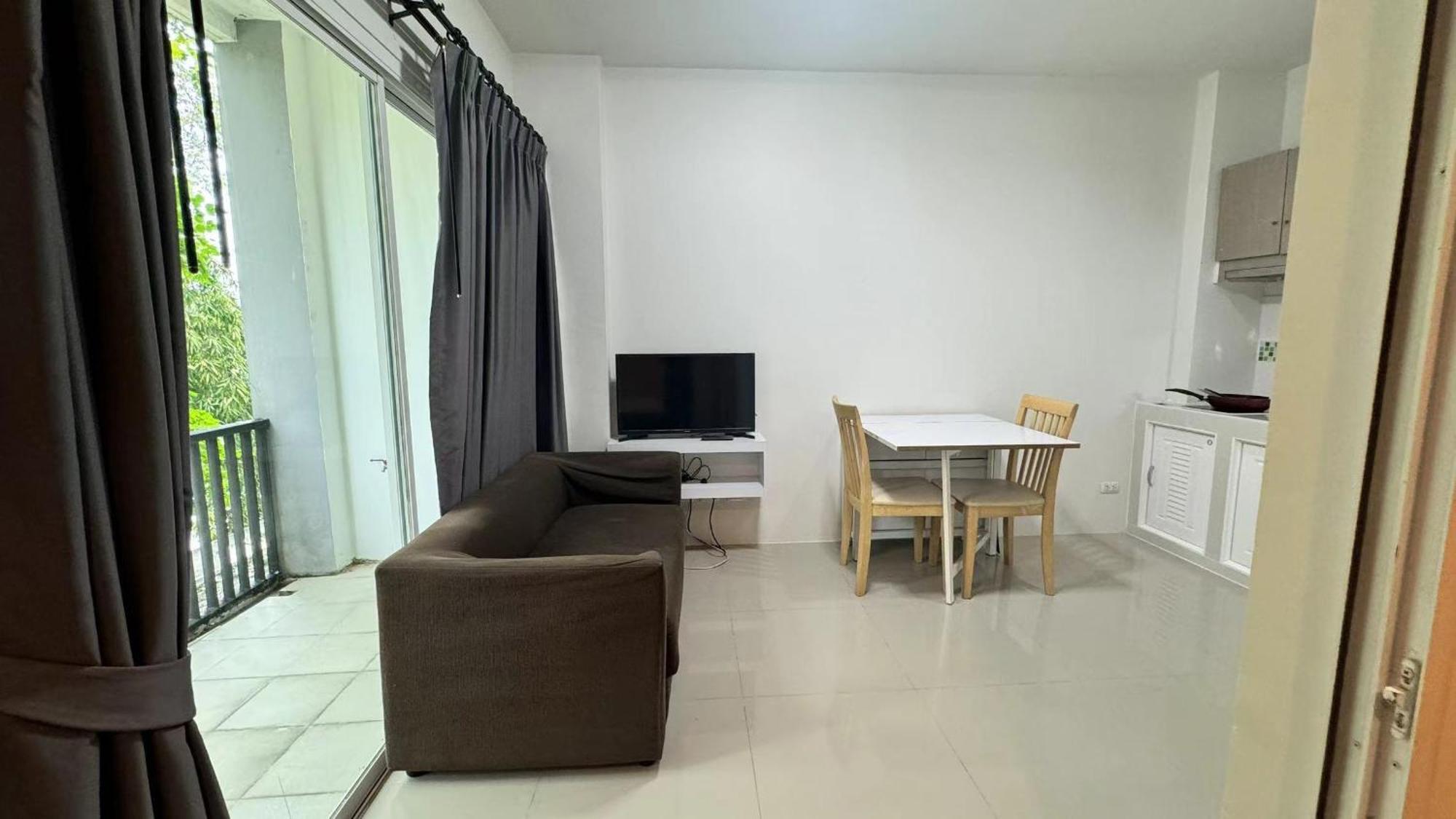 Apartment Naka Condon-13免费高速上网免费停车位 *