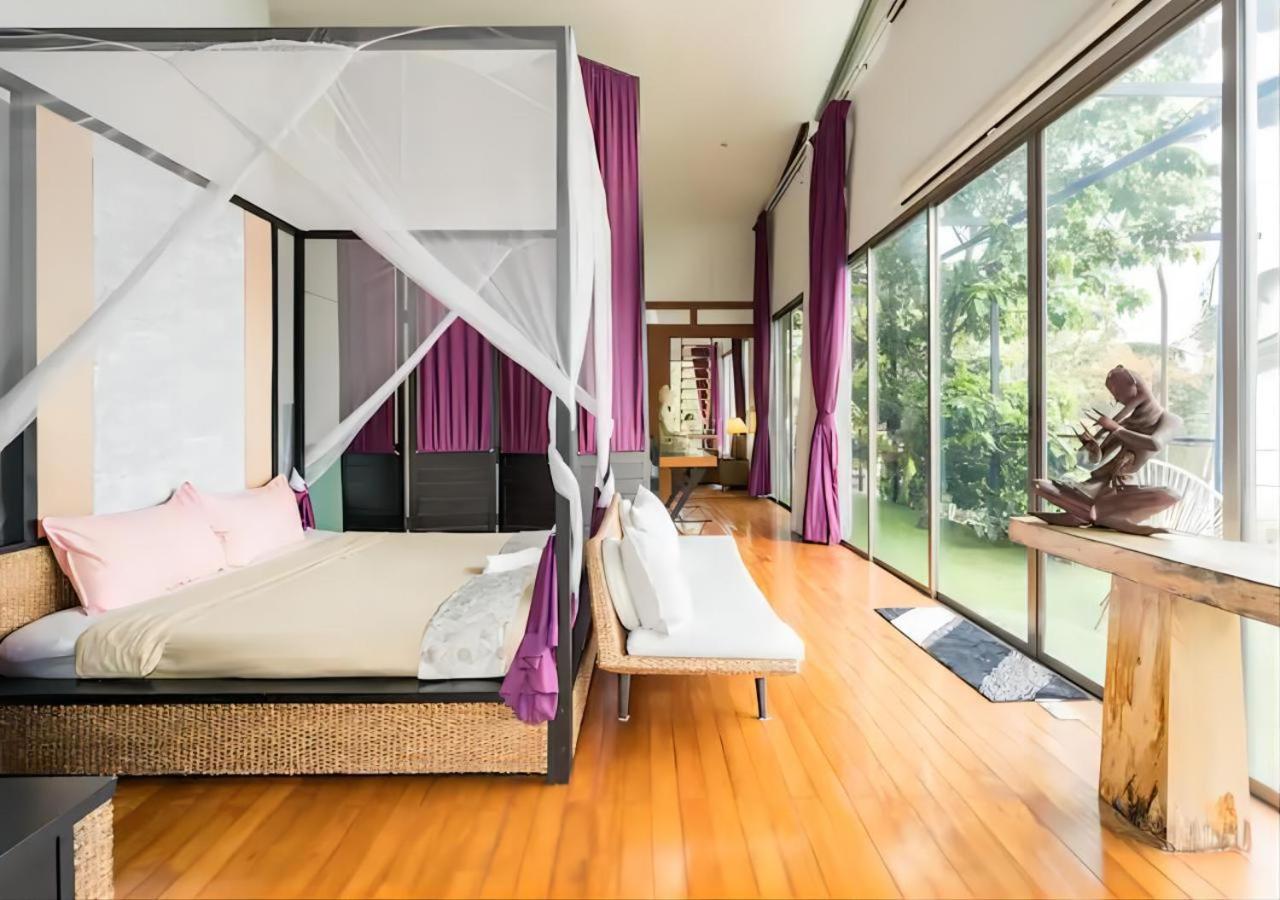 Villa Friendship Pool Rawai Phuket