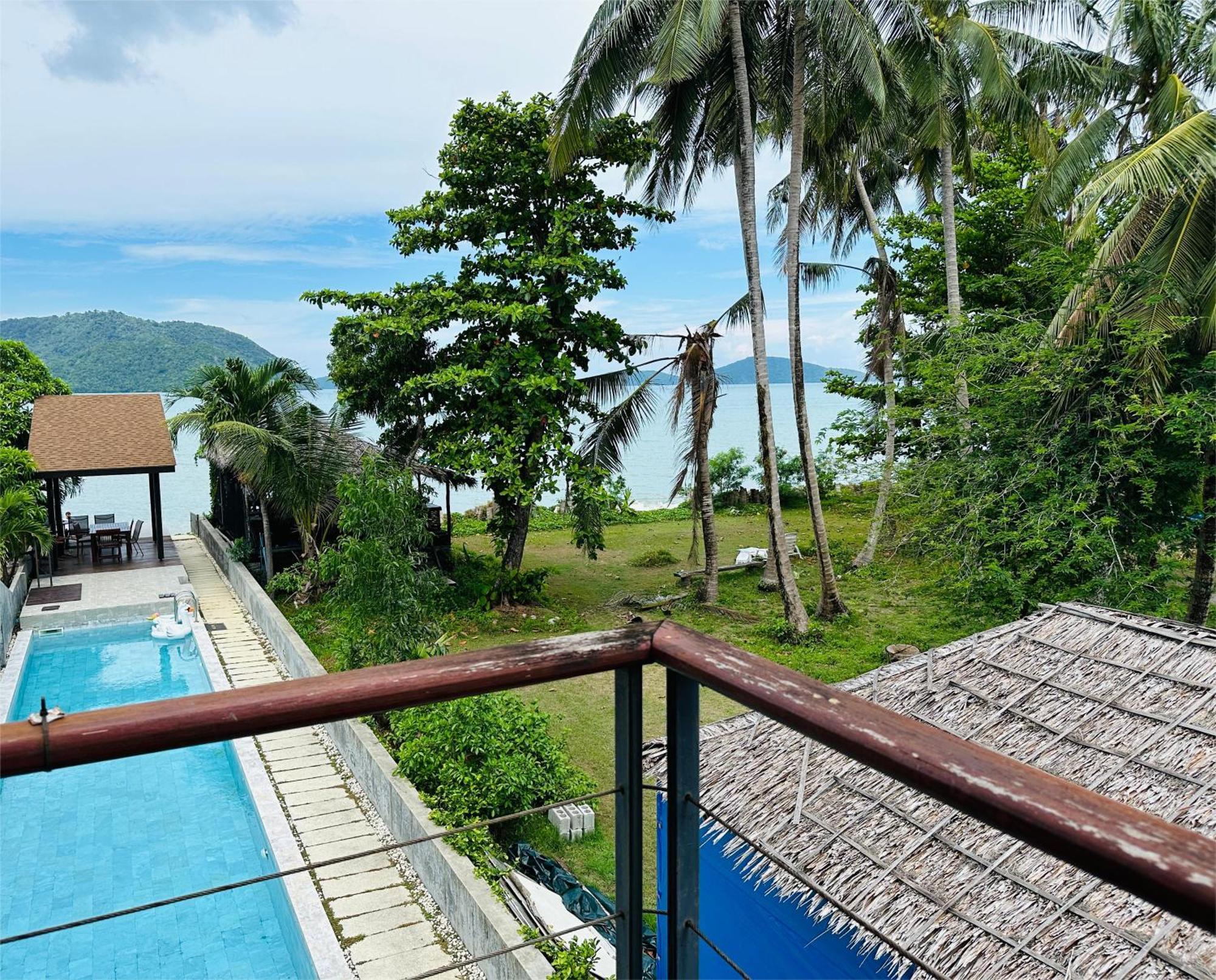Friendship Pool Rawai Phuket