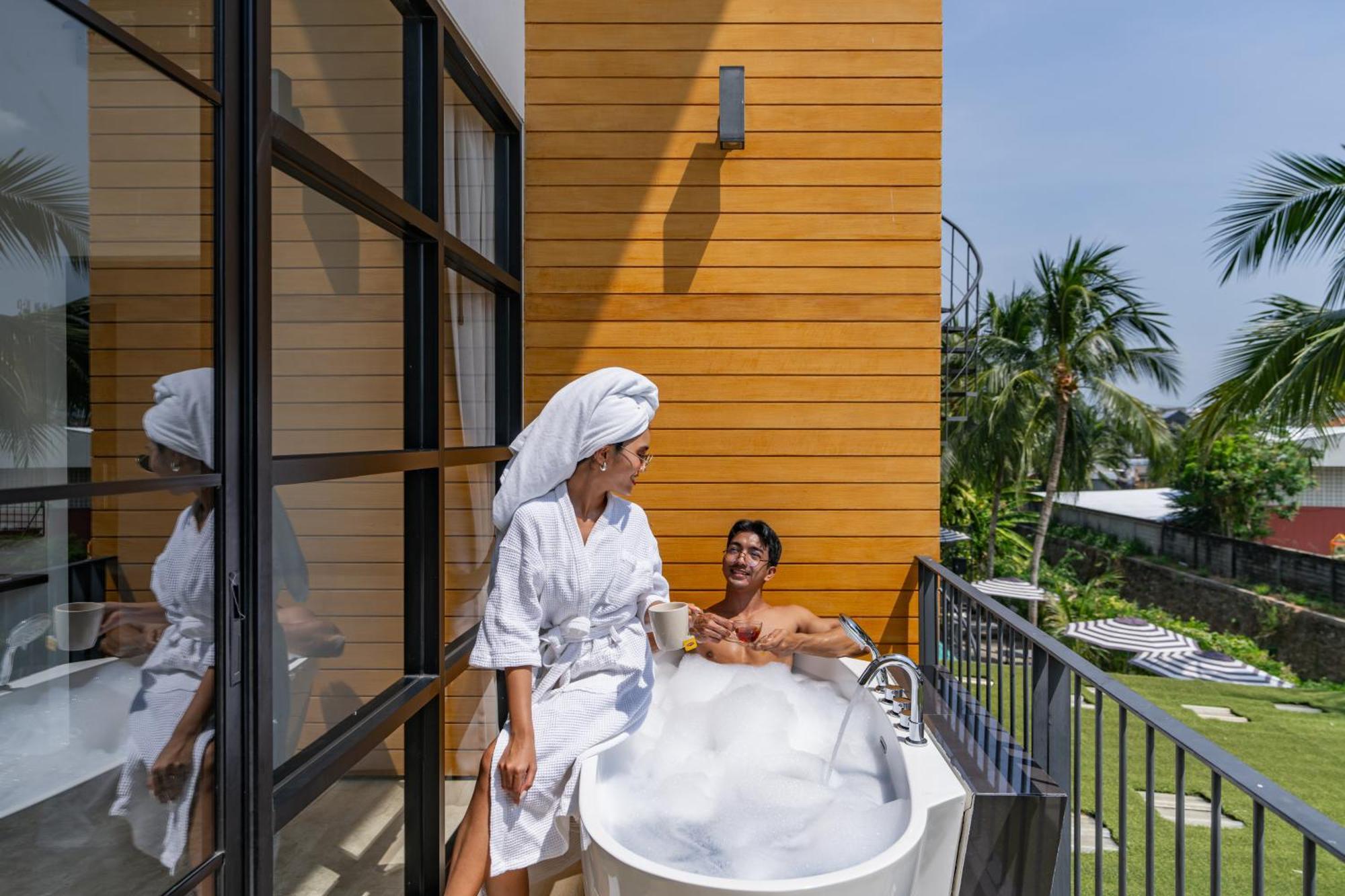 Hostel Book A Bed Poshtel - Sha *