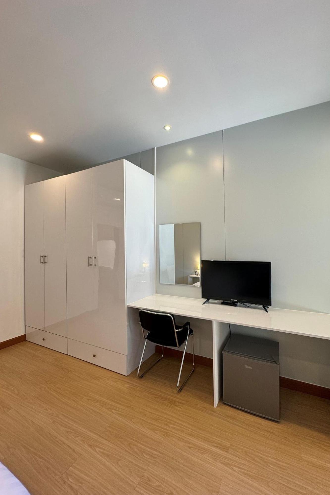 Myp Cherngtalay Apartment Phuket