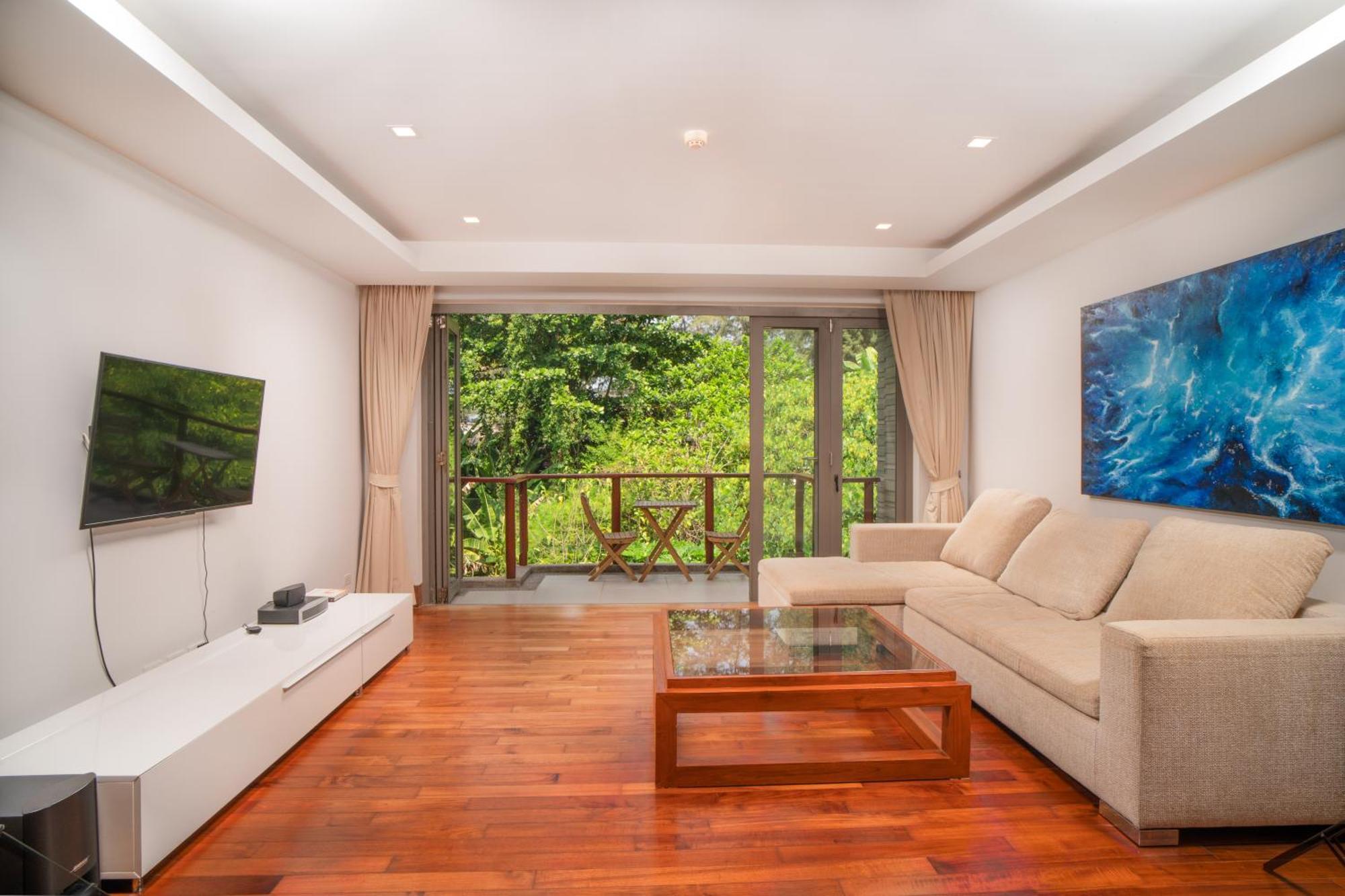 Apartment Modern Beachfront Naithon Phuket